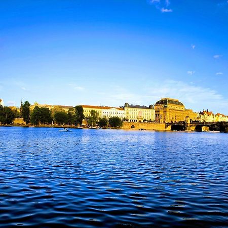 Valentinka Minutes Away From Charles Bridge Apartment ปราก ภายนอก รูปภาพ