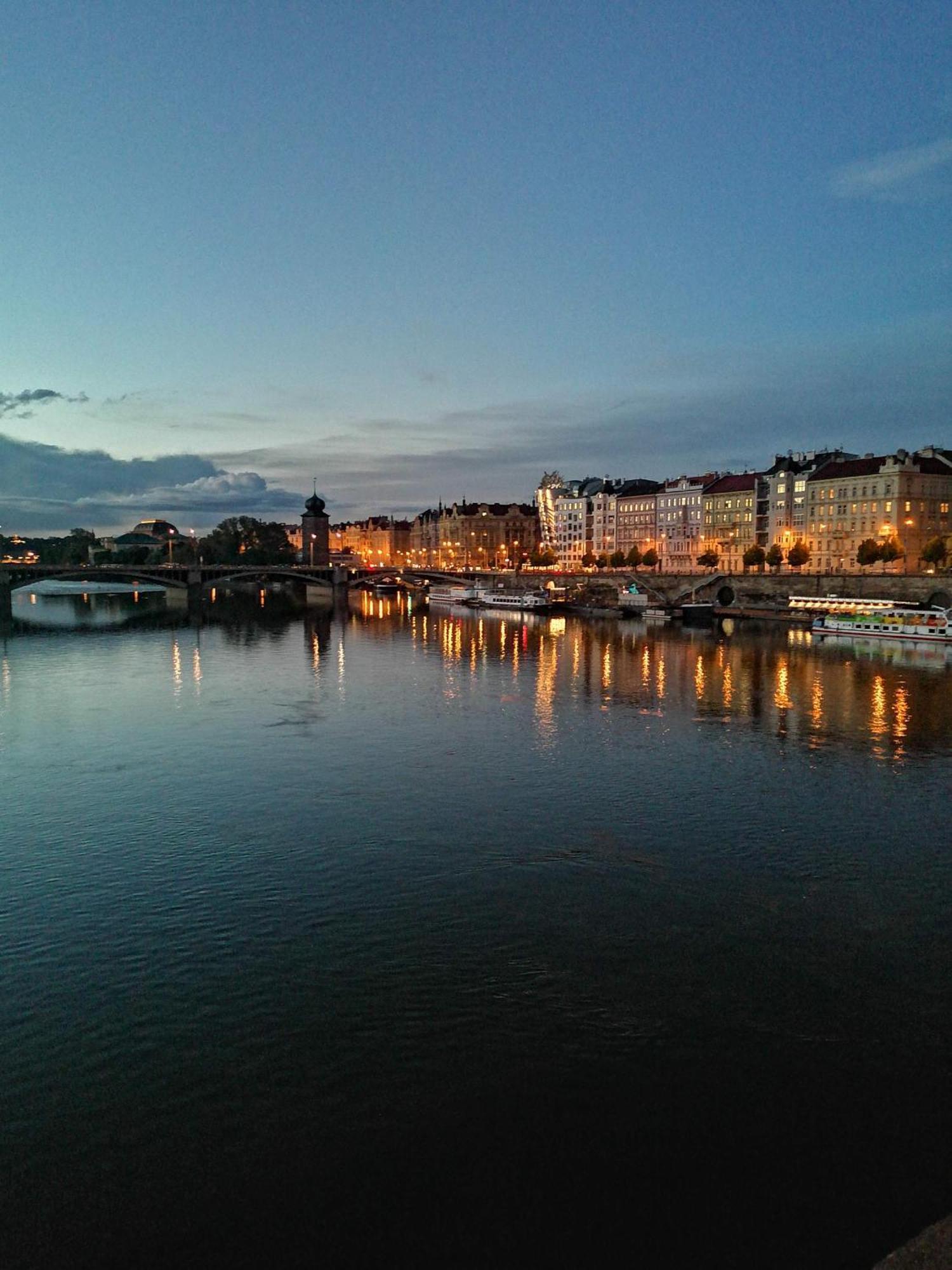 Valentinka Minutes Away From Charles Bridge Apartment ปราก ภายนอก รูปภาพ