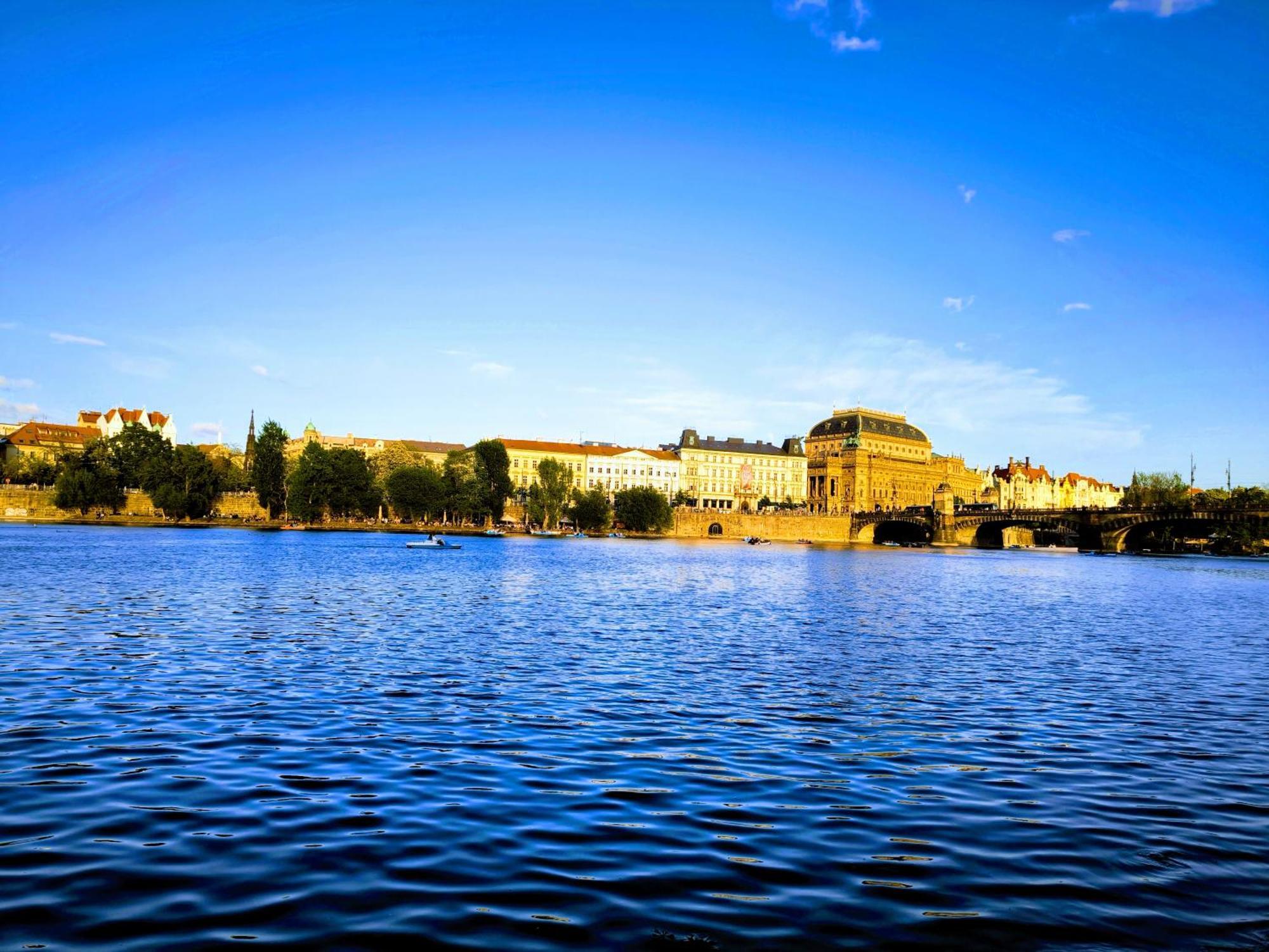 Valentinka Minutes Away From Charles Bridge Apartment ปราก ภายนอก รูปภาพ